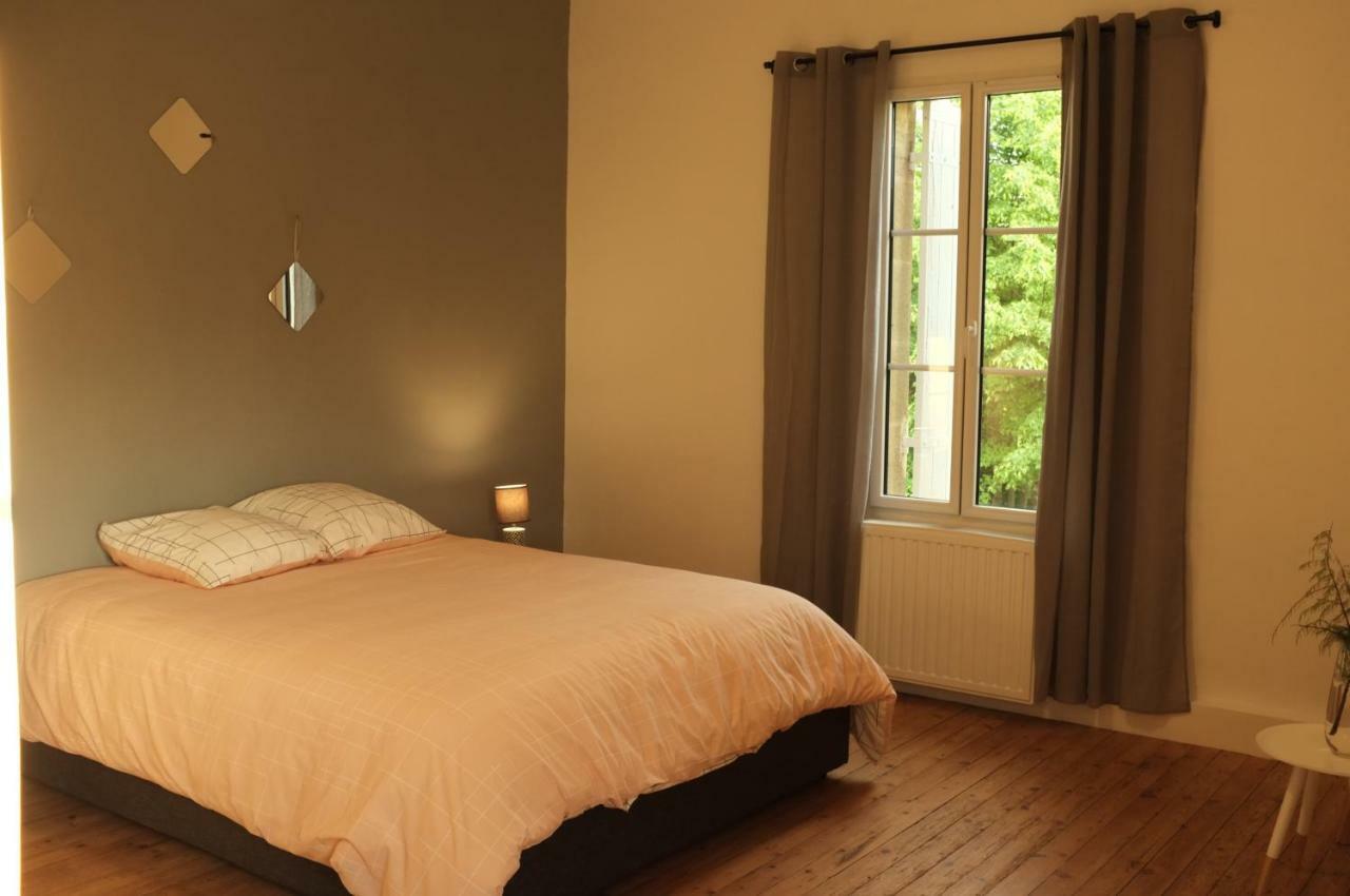La Maison De... Espiet Eksteriør bilde